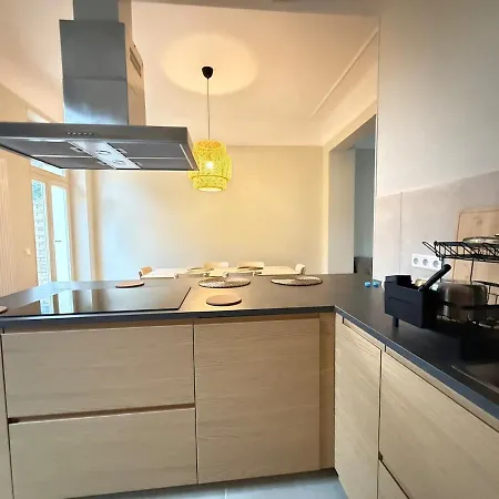 Le Gaston De Belair - 005 - 2nd Floor - Shared Kitchen *