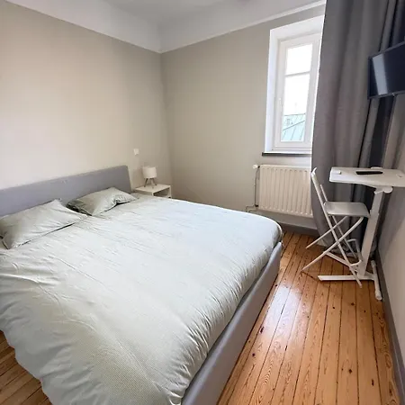 Le Gaston De Belair - 005 - 2nd Floor - Shared Kitchen *