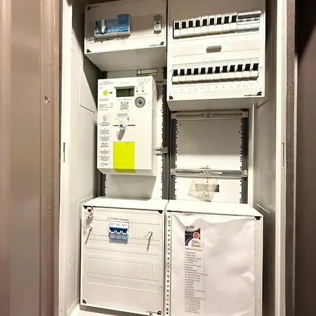 Le Gaston De Belair - 005 - 2nd Floor - Shared Kitchen * Schieren