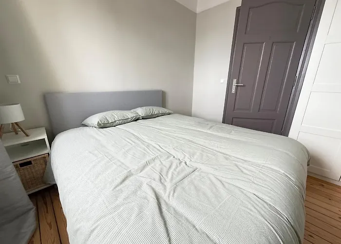 Le Gaston De Belair - 005 - 2nd Floor - Shared Kitchen *