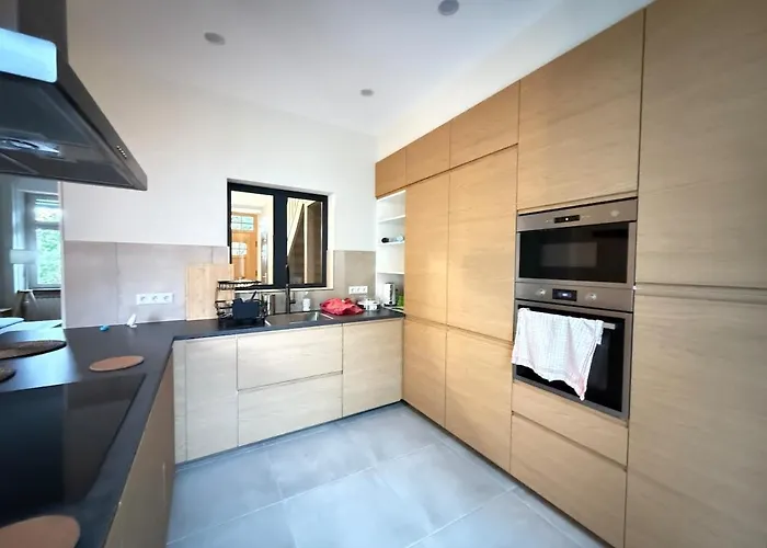 Le Gaston De Belair - 005 - 2nd Floor - Shared Kitchen Schieren