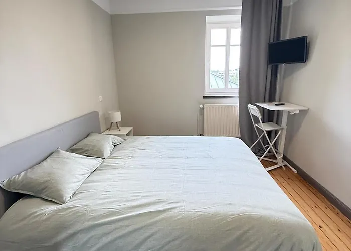 Le Gaston De Belair - 005 - 2nd Floor - Shared Kitchen *